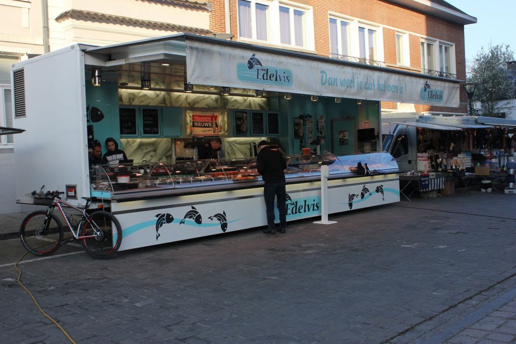 Versmarkt Edelvis op de markt van Haaltert